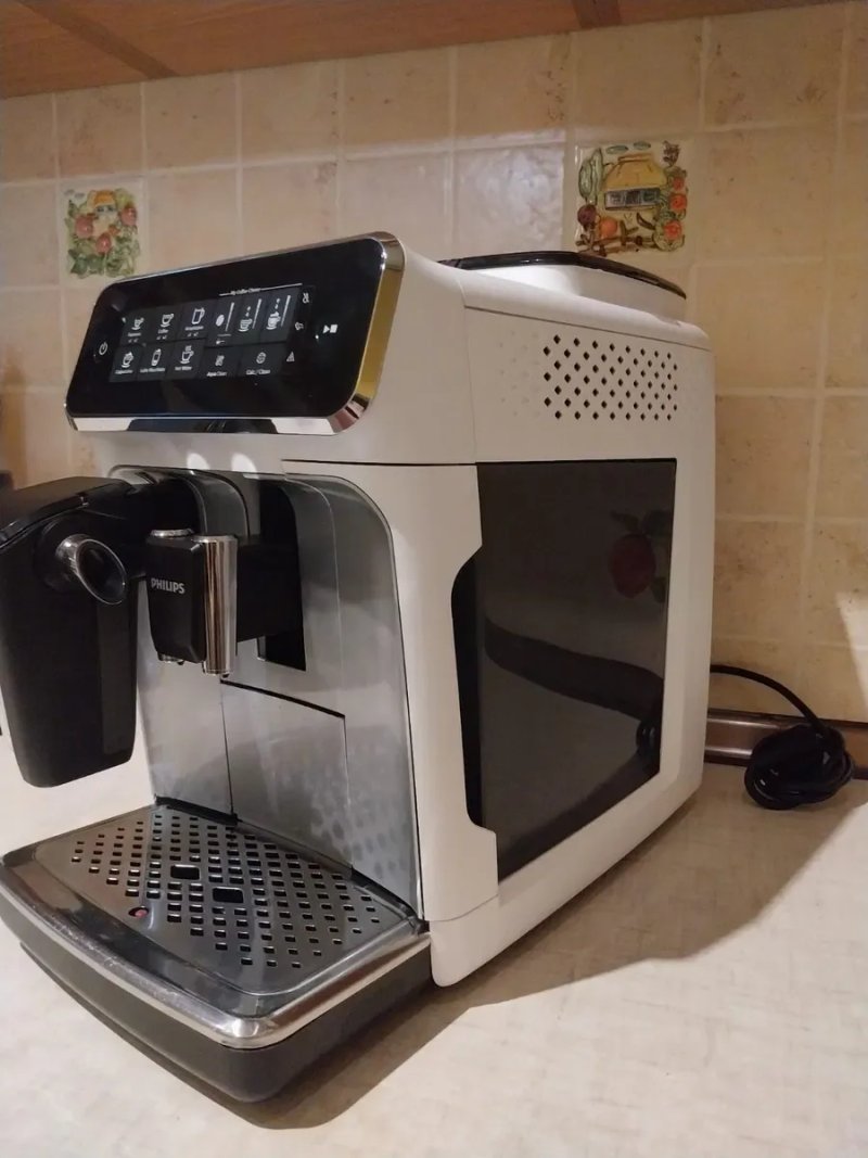 Philips 3200 Series з молочною системою LatteGo — фото 3
