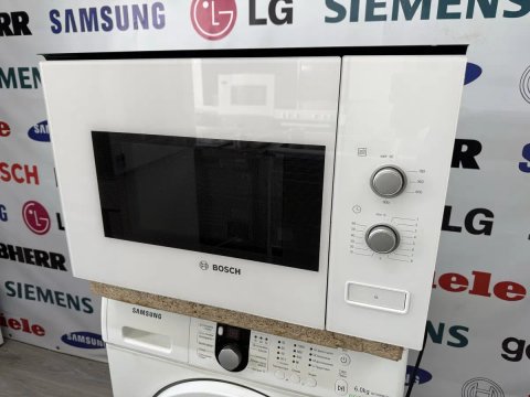Під забудову мікрохвильова піч Bosch BFL520MW0 мікрохвильовка Бош