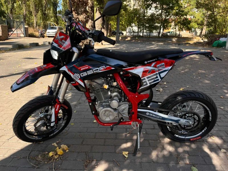 Пітбайк GEON X-ride (250 Motard 14/14 МКПП 6) — фото 3