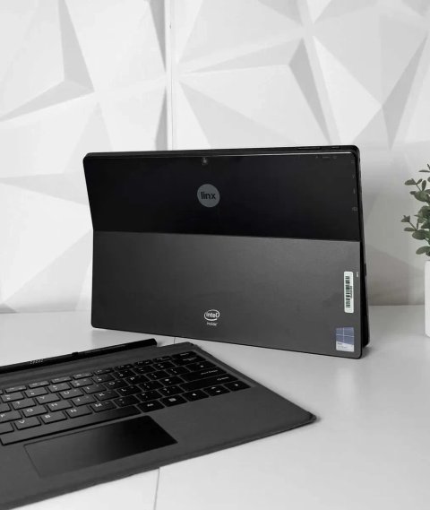 Планшет 2-в-1 Linx 12V64EDU / Atom x5-Z8330 / 4GB / 64GB / 12" Full HD Touch