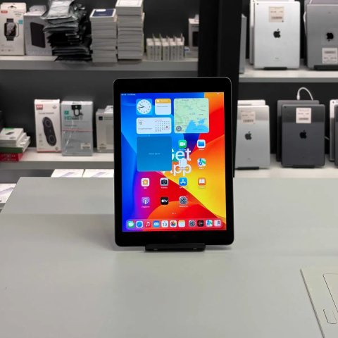 Планшет iPad 5 9.7” 32GB Wi-Fi • ГАРАНТІЯ • СТАН 9.8/10 115917
