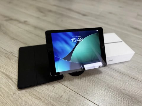 Планшет iPad 5 9.7" Wi-Fi + LTE • ГАРАНТІЯ • СТАН 9.8/10