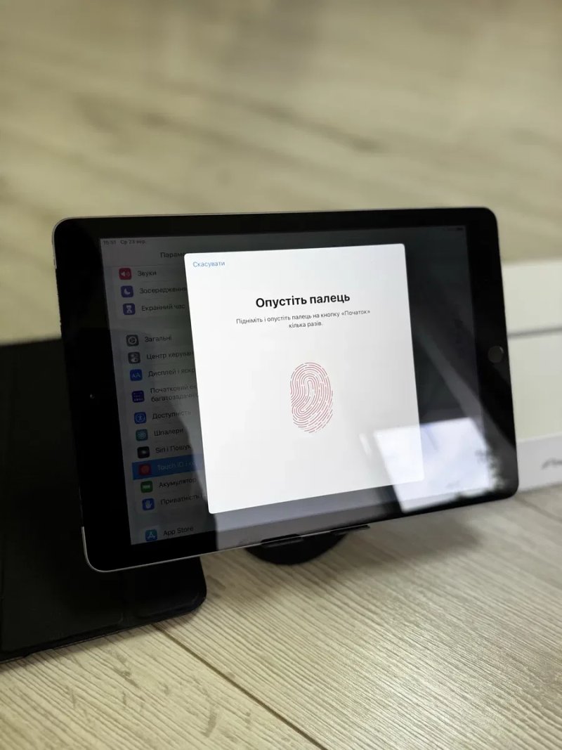 Планшет iPad 5 9.7" Wi-Fi + LTE • ГАРАНТІЯ • СТАН 9.8/10 — фото 4