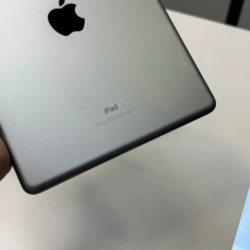 Планшет iPad 6 9.7” 32GB Wi-Fi • ГАРАНТІЯ • СТАН 9.4/10 110721 — фото 4
