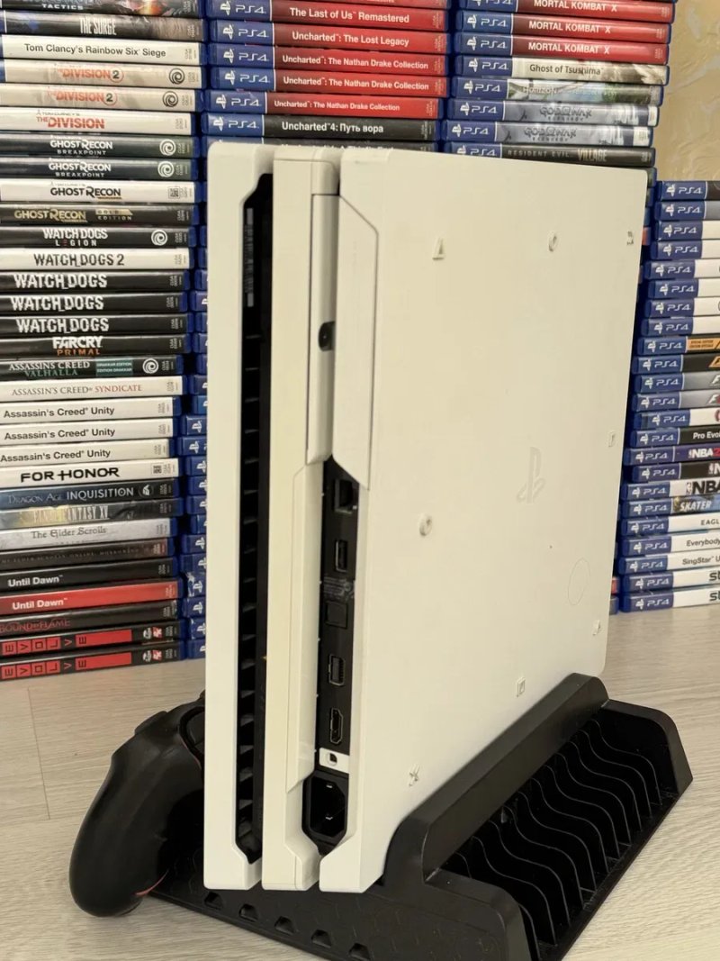 Playstation 4 pro 1TB 2 джойстика — фото 4