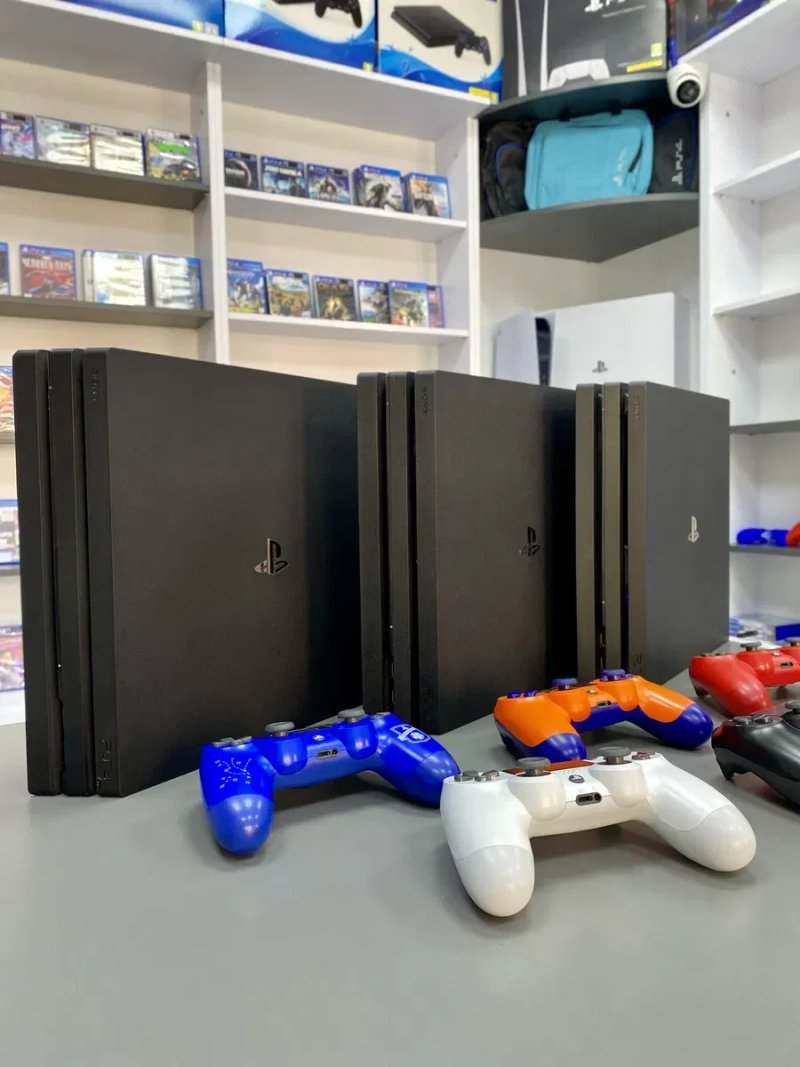 PlayStation 4 Pro з гарантією 12 місяців від магазину — фото 2