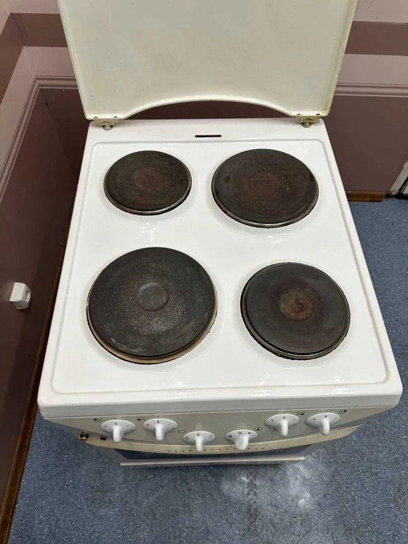 Плита Gorenje E274W електрична 4 чавунні конфорки Духовка повністю робоча — фото 2