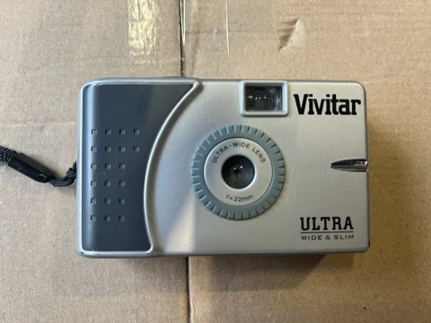 Плівковий фотоапарат Vivitar Ultra Wide & Slim 22mm