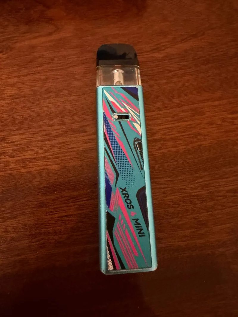 Pod-система VAPORESSO XROS 4 Mini — фото 2