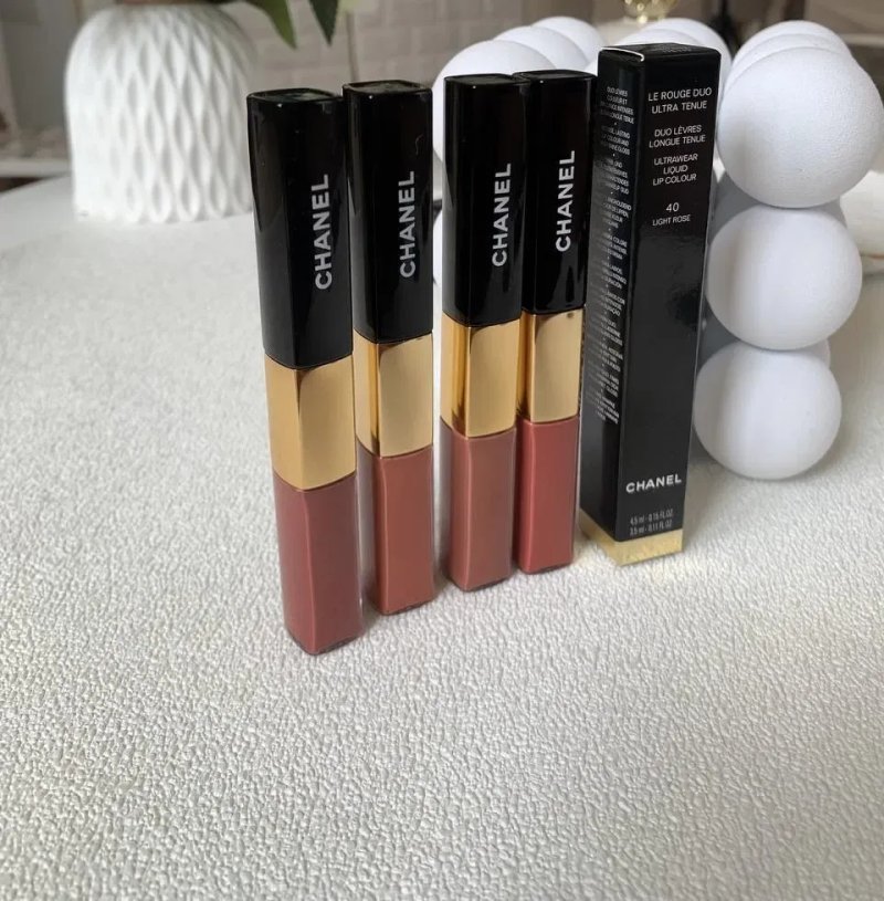 Помада / Блиск Chanel  Le Rouge Duo Ultra Tenue — фото 5
