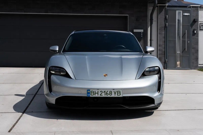 Porsche Taycan 2023 возможен Обмен — фото 6