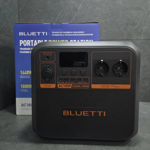 Портативна зарядна станція BLUETTI AC180P (1440Wh / 1800W)