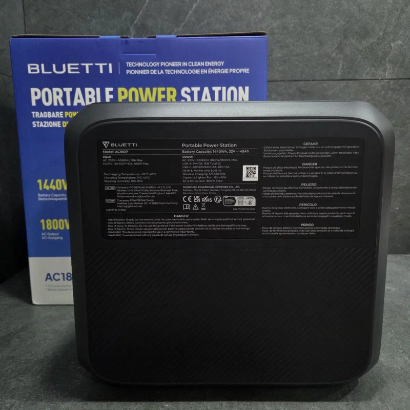 Портативна зарядна станція BLUETTI AC180P (1440Wh / 1800W) — фото 4