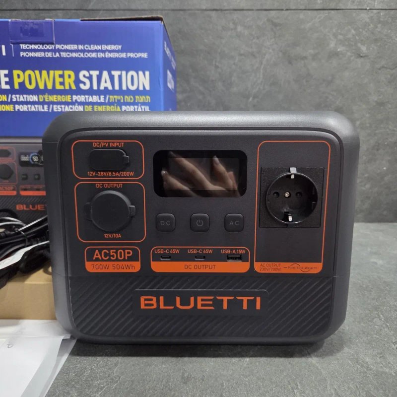 Портативна зарядна станція BLUETTI AC50P (504Wh / 700W) — фото 2