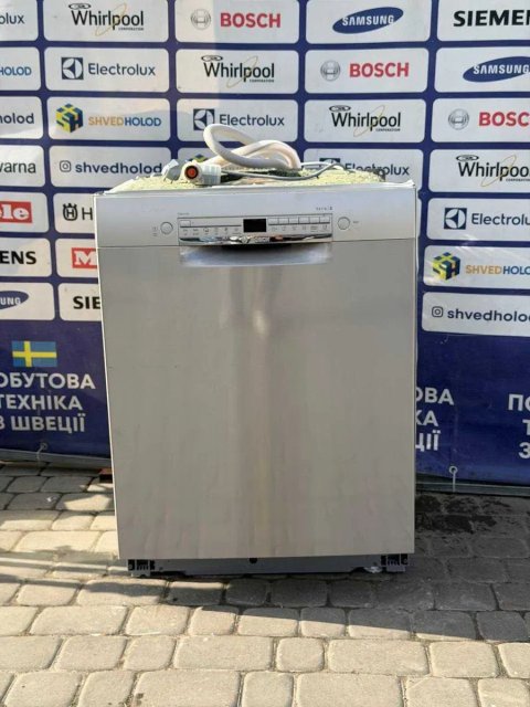 Посудомийна машина б/в 60см BOSCH 85/60/60 Металік #07701 у відмінному стані