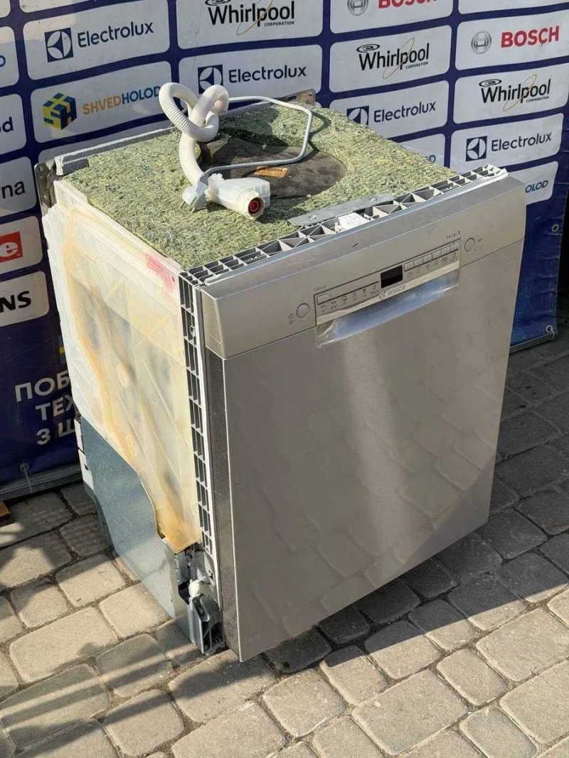 Посудомийна машина б/в 60см BOSCH 85/60/60 Металік #07701 у відмінному стані — фото 2