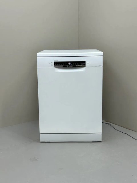 Посудомийна машина BOSCH