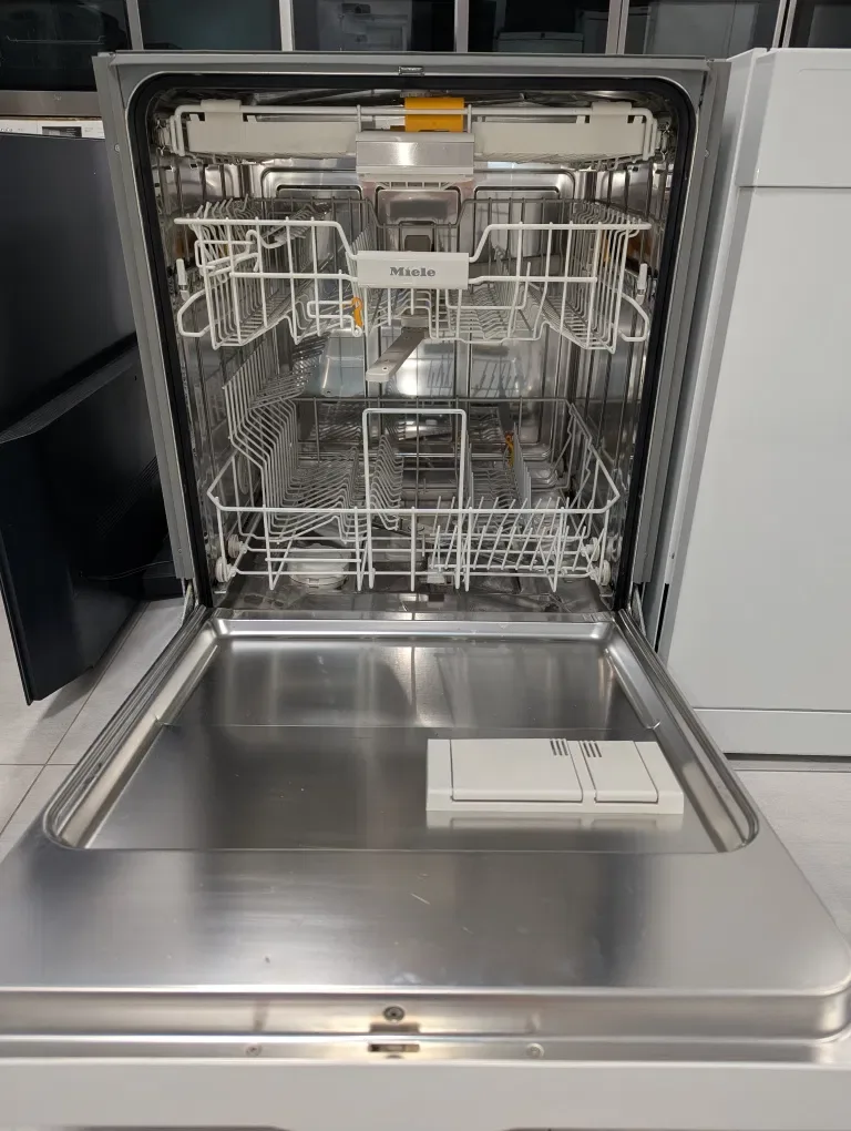 Посудомийна машина Miele G1143 U  60/56/84см/Посудомийка Б/У — фото 3