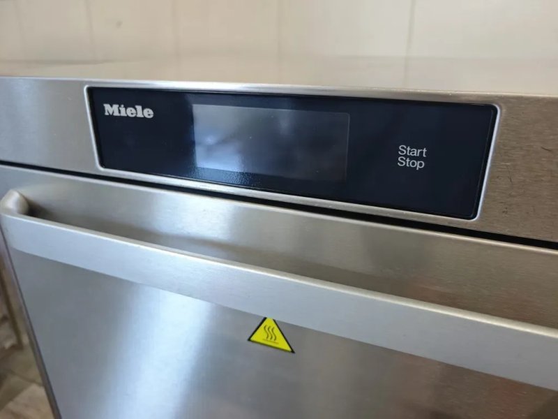 посудомийна машина професійна Miele PTD 703 — фото 2