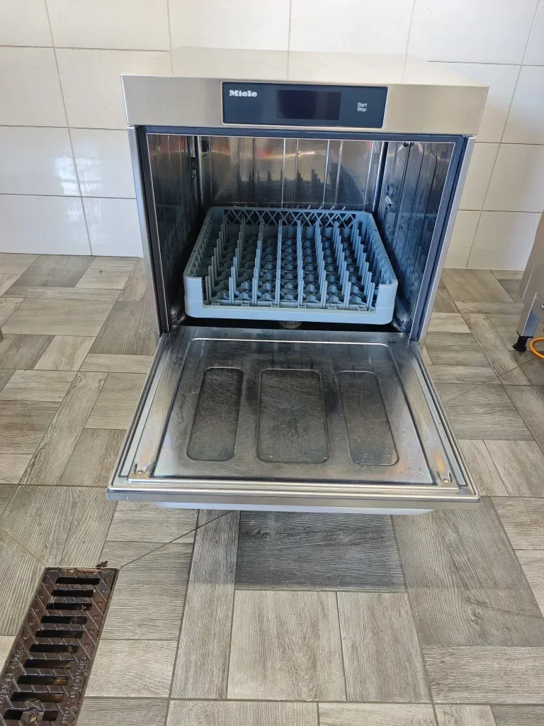 посудомийна машина професійна Miele PTD 703 — фото 4