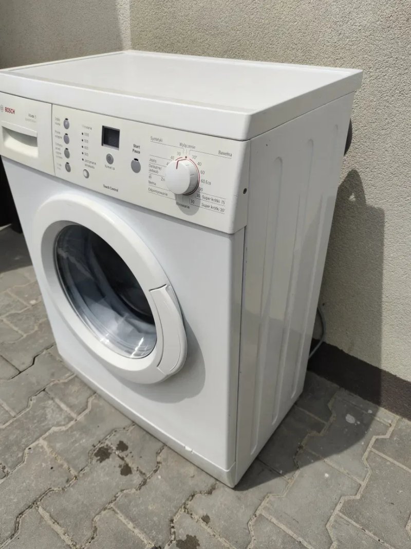 Пральна машина BOSCH з Європи.5  кг. Вузька 40 см — фото 3