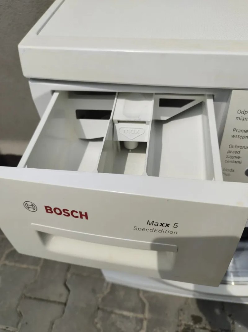 Пральна машина BOSCH з Європи.5  кг. Вузька 40 см — фото 6