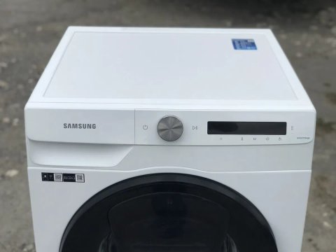 Пральна машина Samsung 9 кг, 2023р. В гарному стані, з Німеччини.