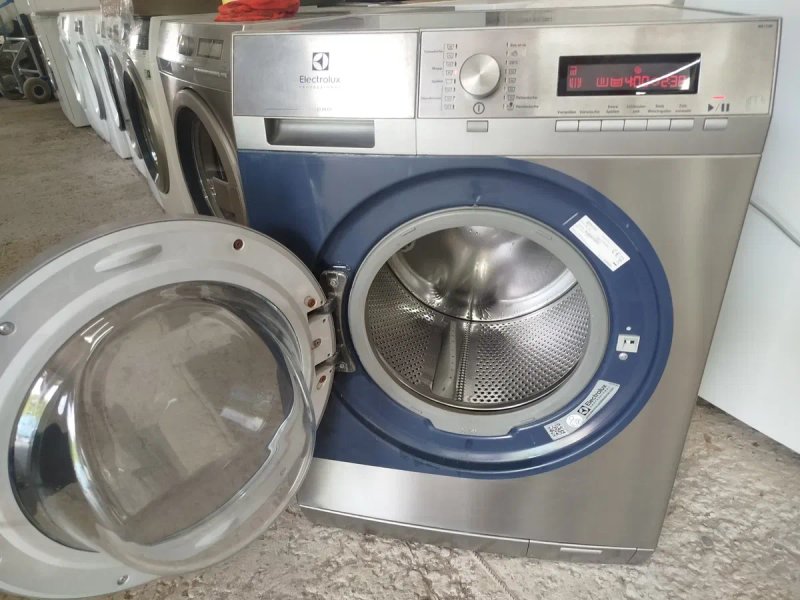 Пральна професійна машина Electrolux — фото 6
