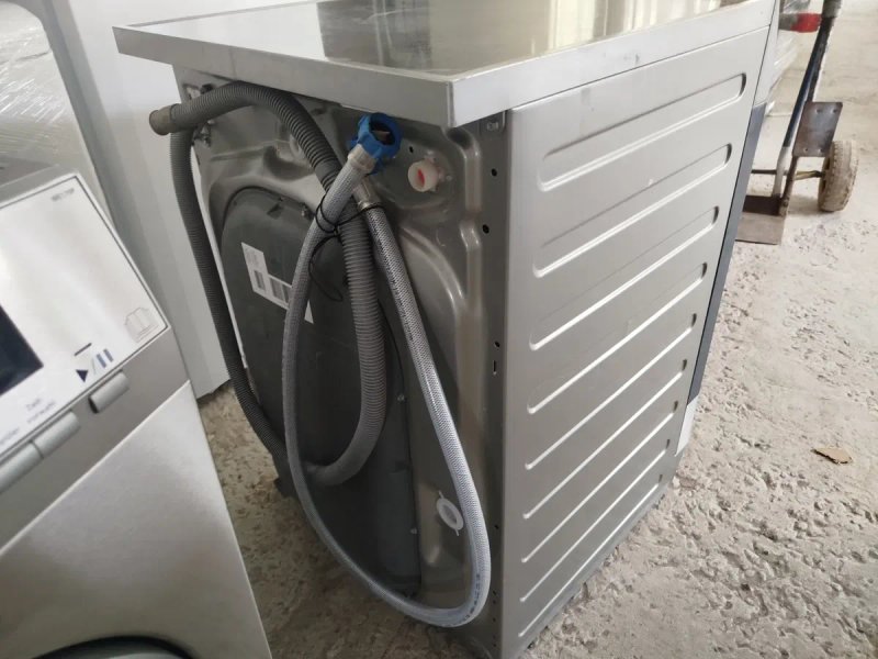 Пральна професійна машина Electrolux — фото 8