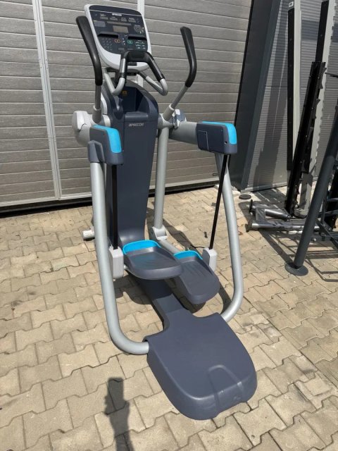 Precor Amt P 30 3 в 1 орбитрек