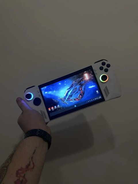 Преміальна ігрова консоль!!! ASUS ROG Ally в стані нової