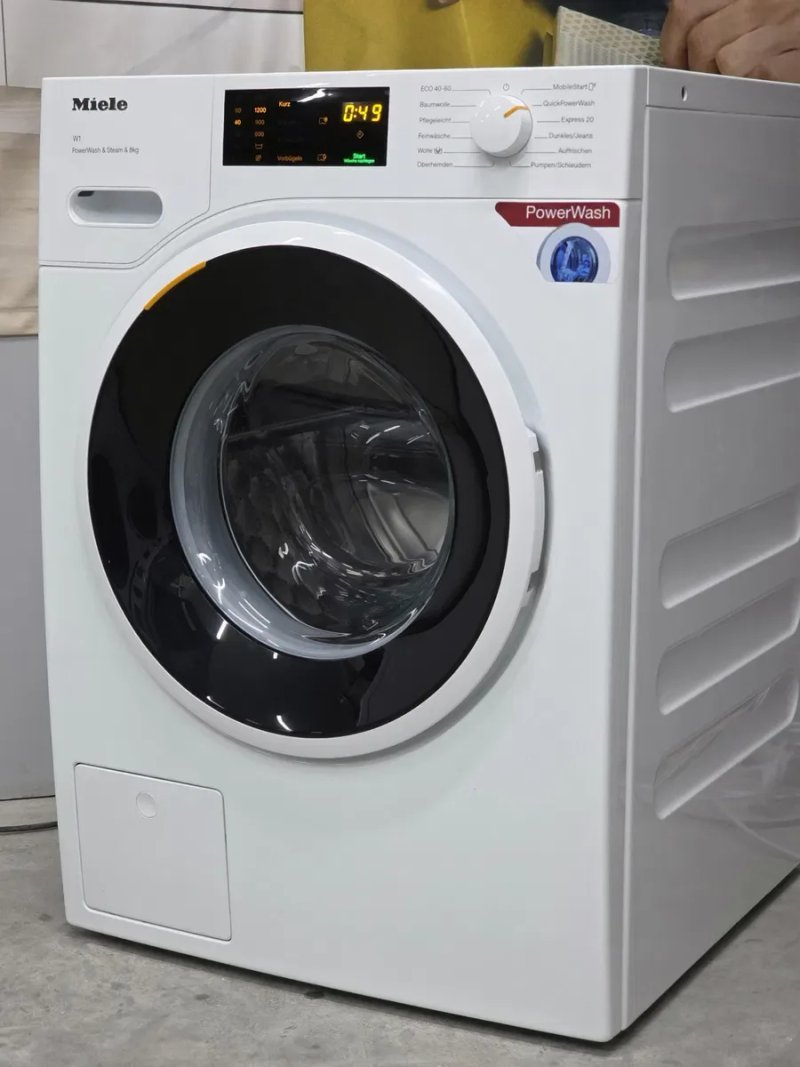 Преміальна пральна машина Miele W1  8 кг PowerWash 2.0 розглажка паром — фото 7