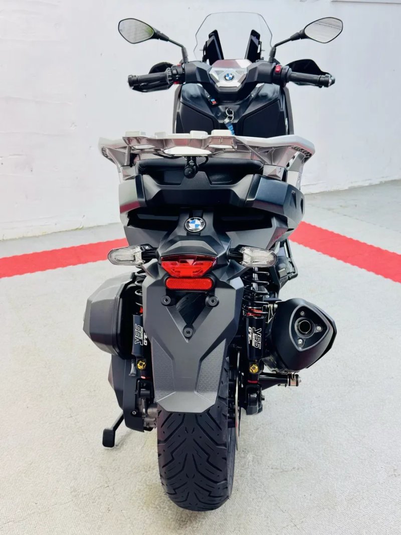 преміальний максі скутер BMW C400 GT 2022 ABS TC в оригіналі тільки з Японії — фото 4
