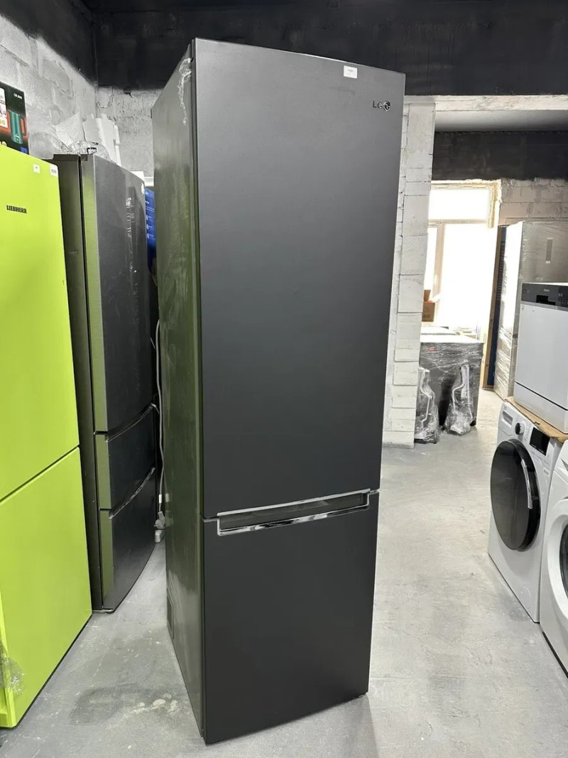 Преміум Сток Холодильник Liebherr kgn0909 NoFrost доставка гарантія — фото 7