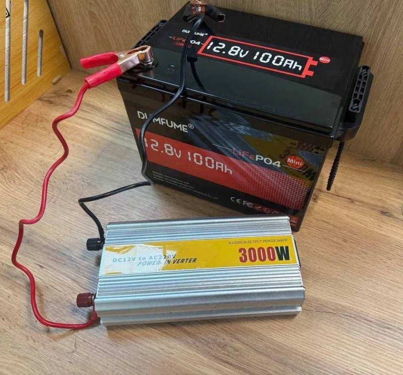 Преобразователь тока 12-220v 3000w. Инвертор. Перетворювач струму — фото 2