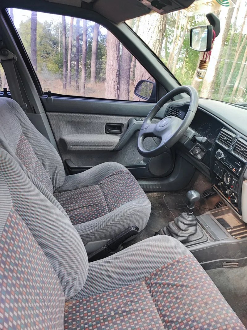 Пробіг 145т км! Доглянута автівка для роботи Renaul 19 (Меган), газ/бензин 1.8л краще за Ланос чи ВАЗ 2107/2109,  переоформлення! — фото 2