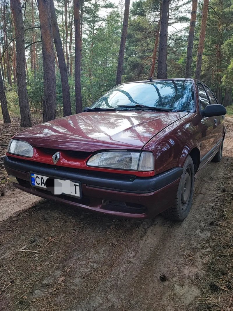Пробіг 145т км! Доглянута автівка для роботи Renaul 19 (Меган), газ/бензин 1.8л краще за Ланос чи ВАЗ 2107/2109,  переоформлення! — фото 3