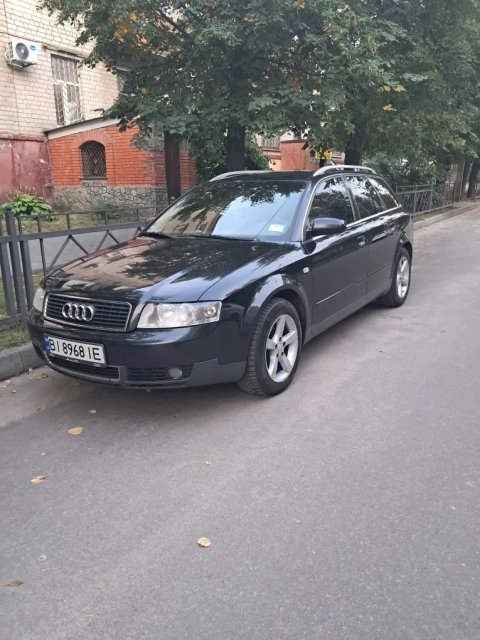 Продам Ауди А4 2002 рік