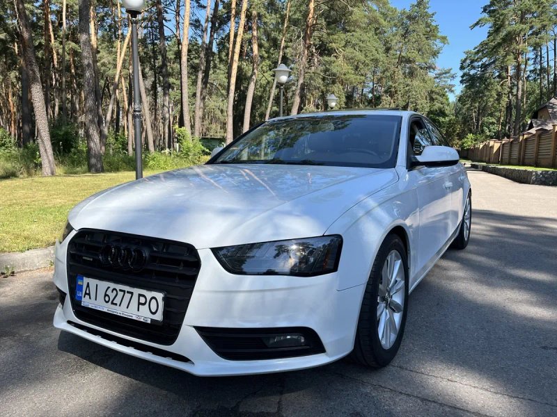 Продам Audi A4, 2012 року випуску. 2.0 бензин, автоматична коробка передач, повний привід (quattro). — фото 2