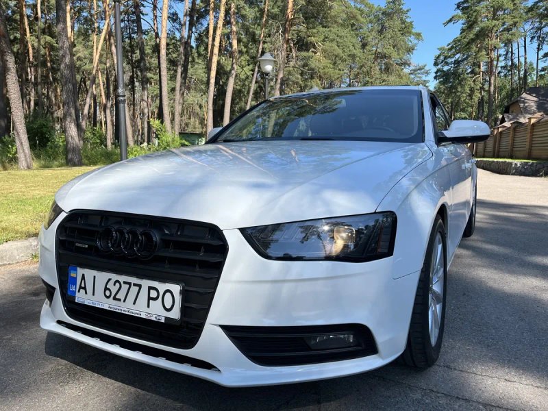 Продам Audi A4, 2012 року випуску. 2.0 бензин, автоматична коробка передач, повний привід (quattro). — фото 3