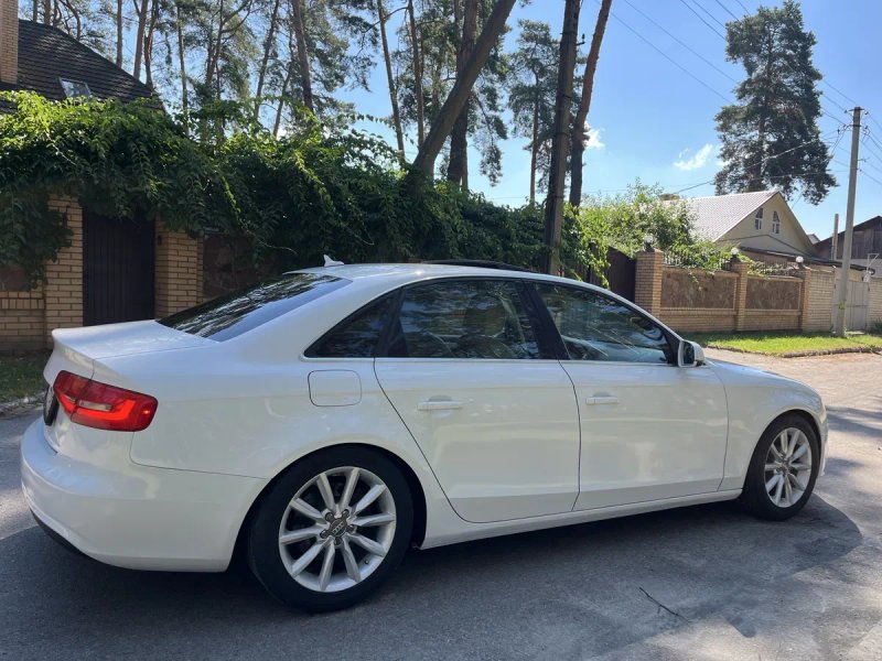 Продам Audi A4, 2012 року випуску. 2.0 бензин, автоматична коробка передач, повний привід (quattro). — фото 7