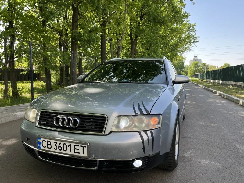 Продам Audi A4. Повний привід працює справно. — фото 3