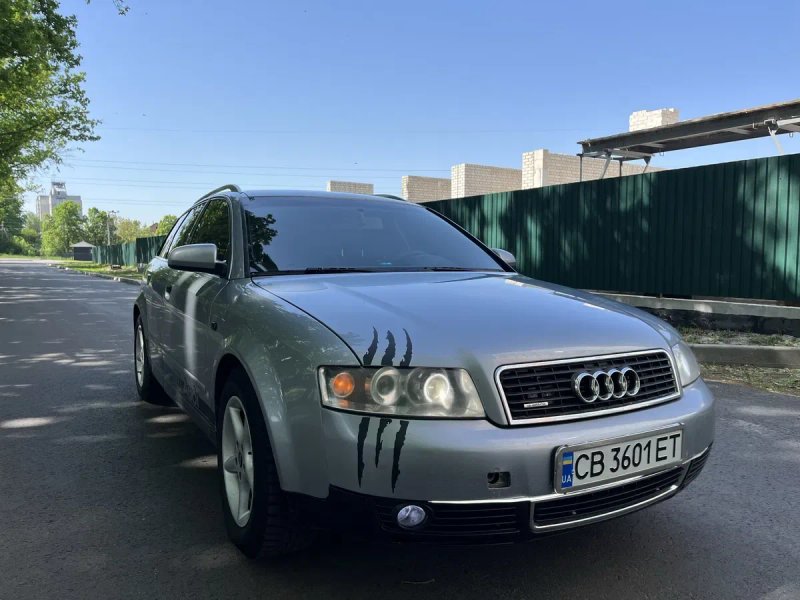 Продам Audi A4. Повний привід працює справно. — фото 4