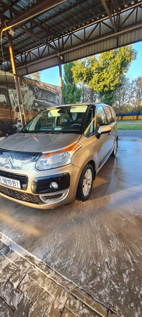 Продам автомобіль — фото 7