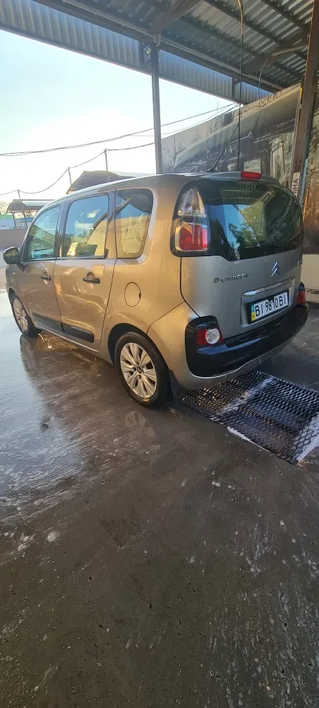Продам автомобіль — фото 8
