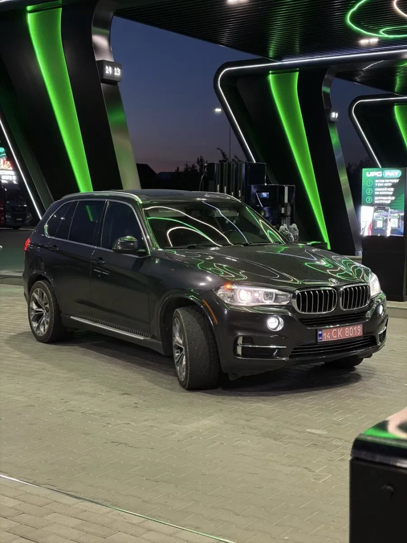 Продам BMW X5 F15 2014 року — фото 3