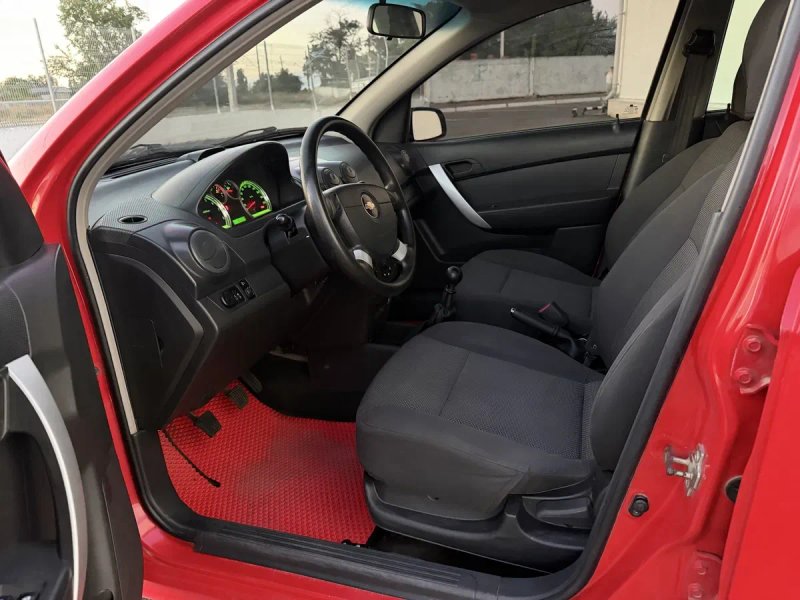 Продам Chevrolet Aveo 2008р — фото 8