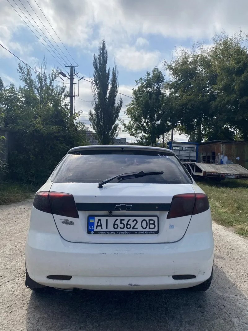 Продам Chevrolet Lacetti газ/бензин — фото 5