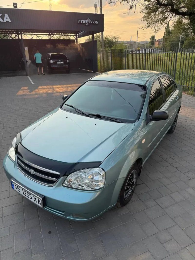 Продам Chevrolet Lacetti в гарному стані — фото 3