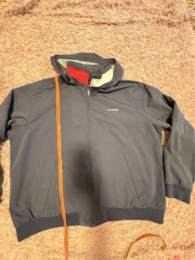 Продам чоловічу вітрівку -бомбер  від відомого бренду Tommy Hilfiger p.XL — фото 7
